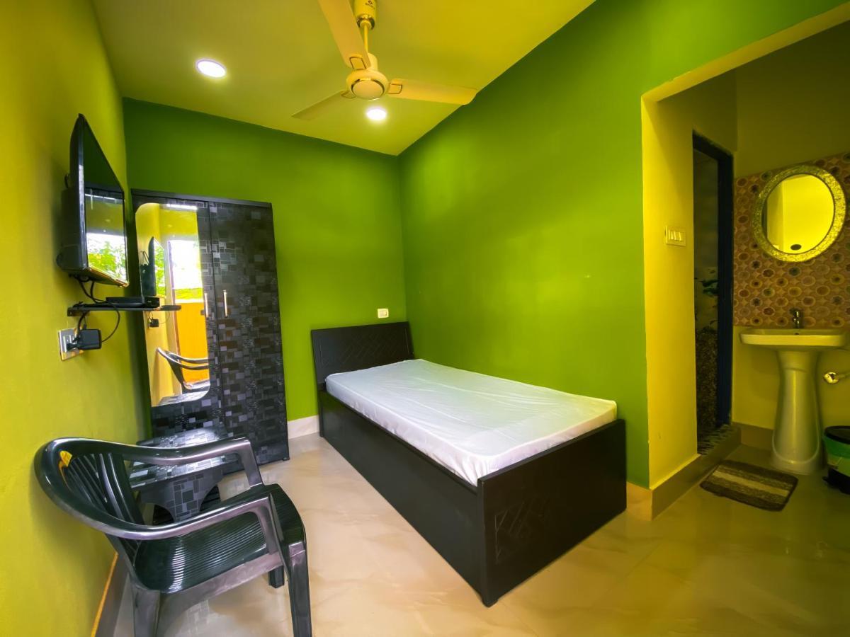 Hotel Sk Lodge Near Guwahati Airport מראה חיצוני תמונה