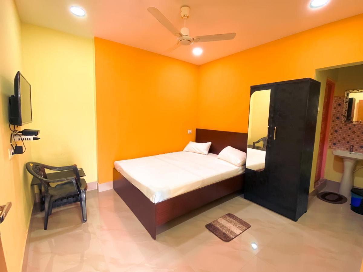 Hotel Sk Lodge Near Guwahati Airport חדר תמונה